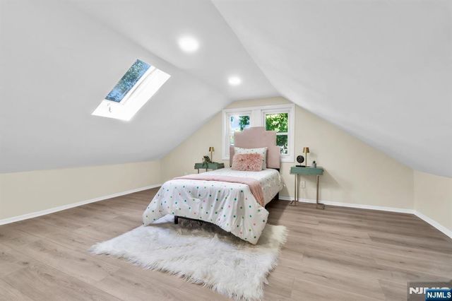 209 Michigan Avenue, Kenilworth, NJ 07033