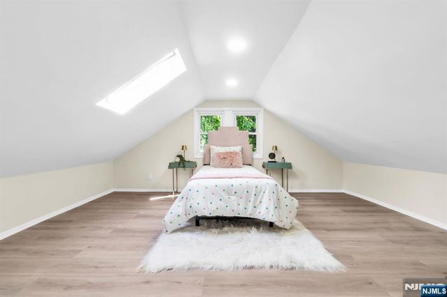 209 Michigan Avenue, Kenilworth, NJ 07033
