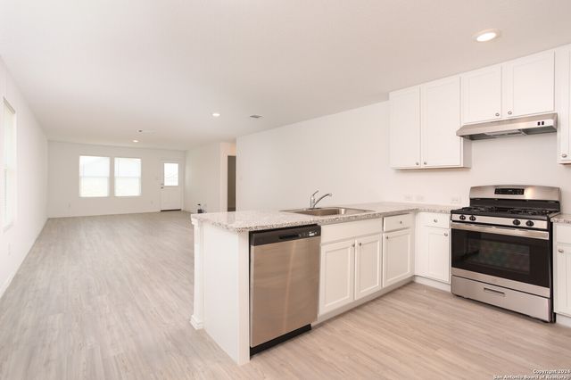 4240 REVETMENT WAY, San Antonio, TX 78223