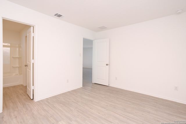 4240 REVETMENT WAY, San Antonio, TX 78223