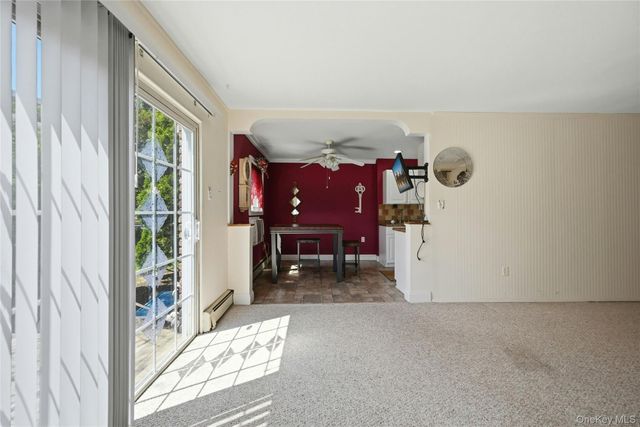 263 N Newbridge Road 1C, Levittown, NY 11756