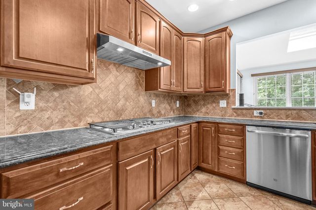 8302 CONDY CT, Clinton, MD 20735
