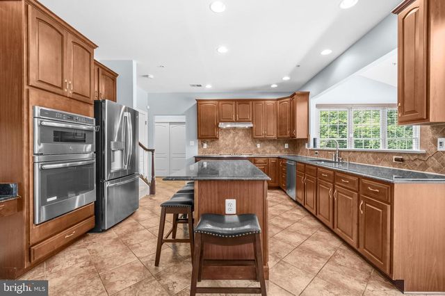 8302 CONDY CT, Clinton, MD 20735