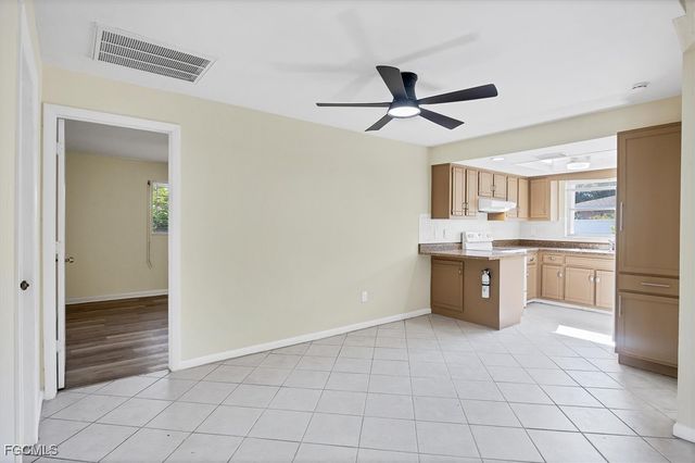 122 SE 41st TER, Cape Coral, FL 33904