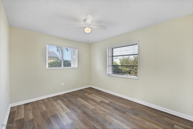 122 SE 41st TER, Cape Coral, FL 33904