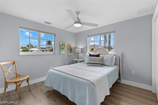 541 94th AVE N, Naples, FL 34108