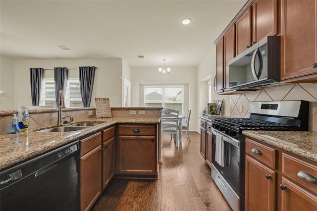 5219 Misty Lane, Bacliff, TX 77518