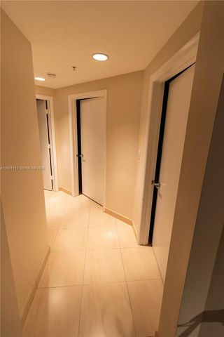 7275 SW 90th Way 213, Miami, FL 33156