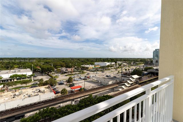 7275 SW 90th Way 213, Miami, FL 33156