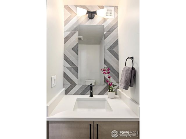 405 Harrison St 3, Denver, CO 80206