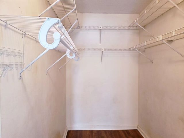4975 Washington St. 110, Boston, MA 02132