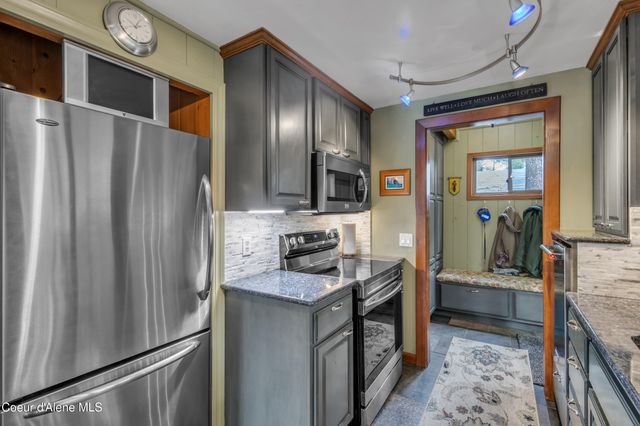 5892 W Harbor DR, Coeur D'alene, ID 83814