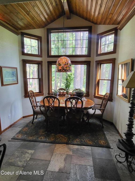 5892 W Harbor DR, Coeur d'Alene, ID 83814 photo 14