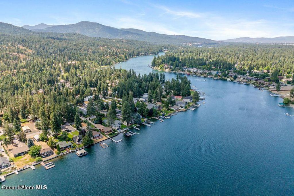 5892 W Harbor DR, Coeur d'Alene, ID 83814 photo 49