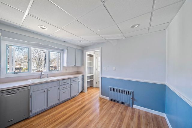 20-22 Greenough St, Newton, MA 02465