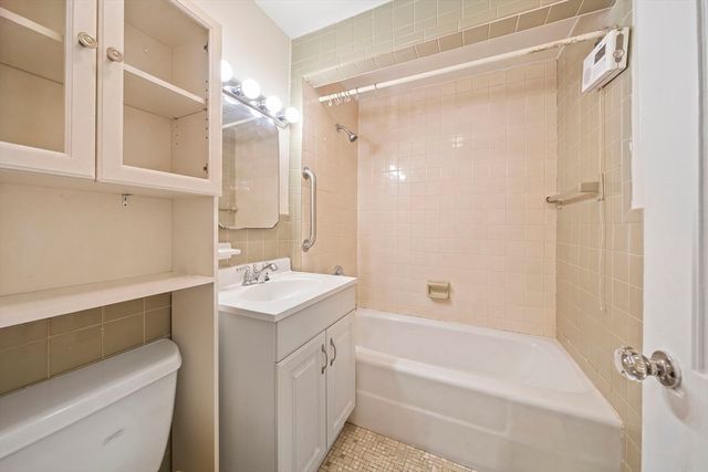 20-22 Greenough St, Newton, MA 02465