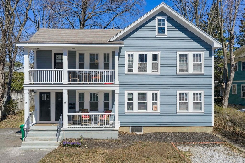 20-22 Greenough St, Newton, MA 02465