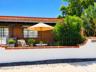 337 S Paseo Lobo Unit D, Green Valley, AZ 85614