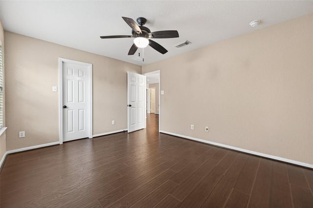 21007 Pineda Circle, Richmond, TX 77406