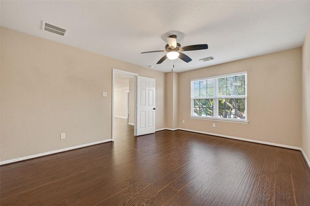 21007 Pineda Circle, Richmond, TX 77406