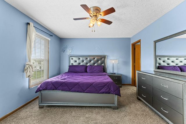 7910 Waggoner Run Drive, Blacklick, OH 43004