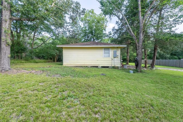 280 The Woods Road, Coldspring, TX 77331
