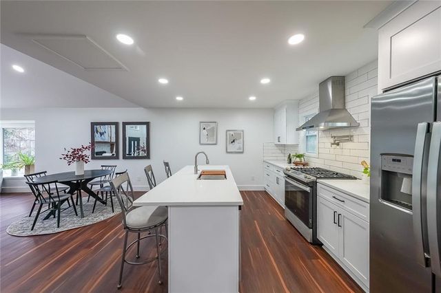 2541 Deer Isle Cove, Lawrenceville, GA 30044