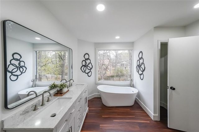 2541 Deer Isle Cove, Lawrenceville, GA 30044