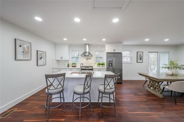 2541 Deer Isle Cove, Lawrenceville, GA 30044