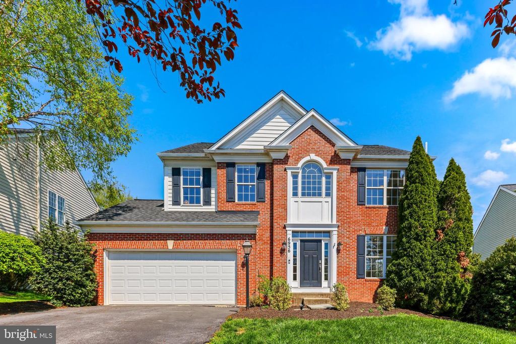 Image 1 of property listing at 6956 FAIR LN, New Market, MD 21774