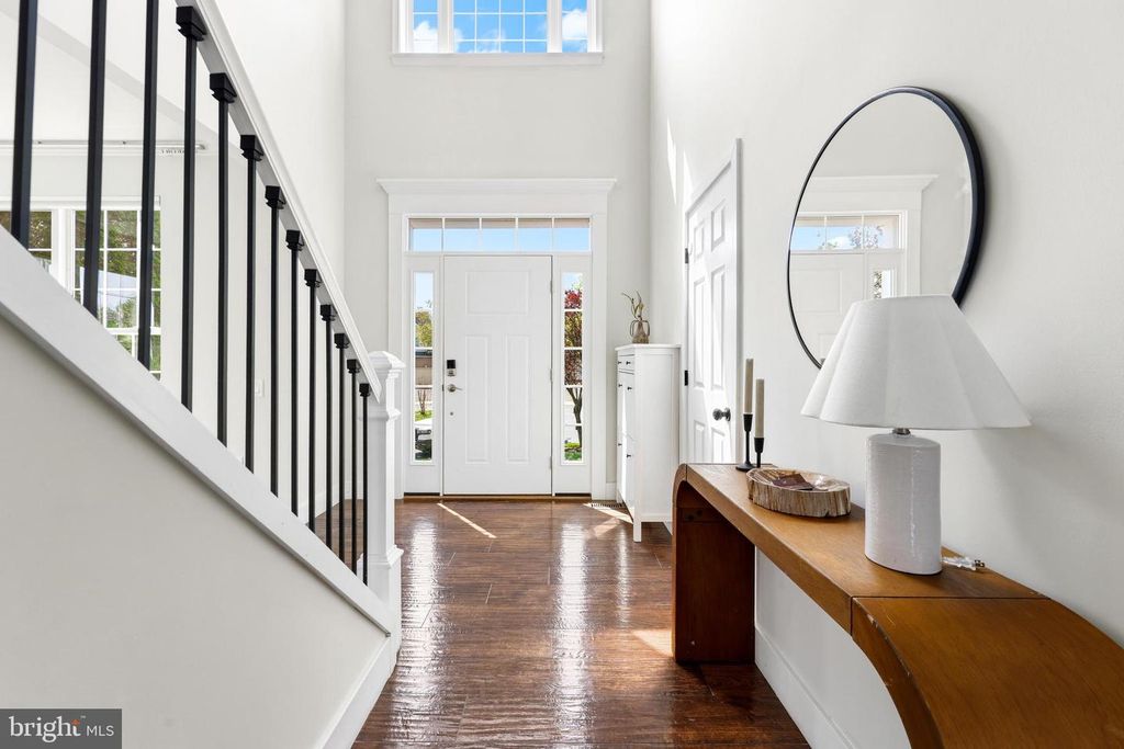 Image 22 of property listing at 6956 FAIR LN, New Market, MD 21774