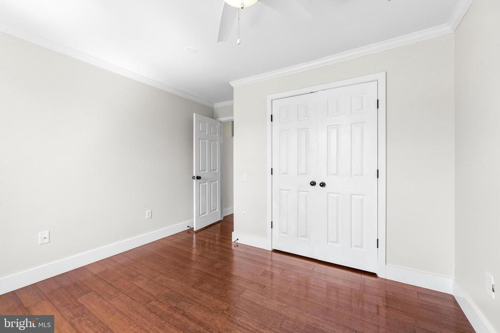 Image 37 of property listing at 6956 FAIR LN, New Market, MD 21774