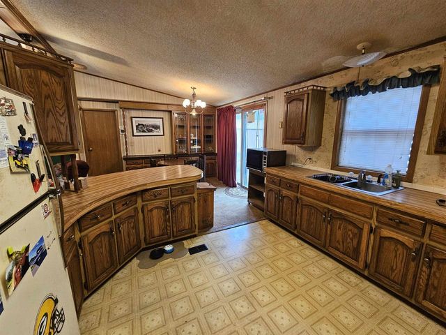 1150 Gale Court, Wisconsin Dells, WI 53965