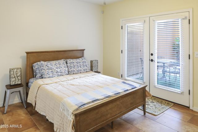 13022 N MOUNTAINSIDE Drive B, Fountain Hills, AZ 85268