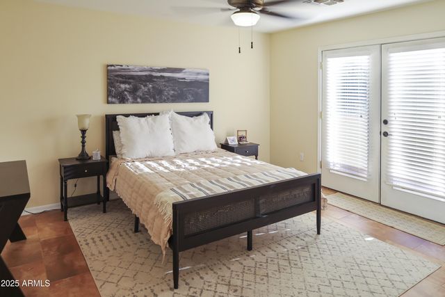 13022 N MOUNTAINSIDE Drive B, Fountain Hills, AZ 85268