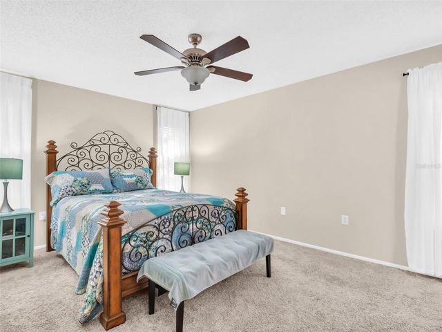 2504 OAK CIRCLE, Tarpon Springs, FL 34689