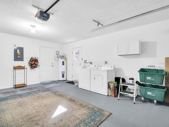 2504 OAK CIRCLE, Tarpon Springs, FL 34689