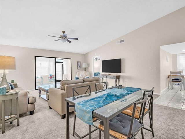 2504 OAK CIRCLE, Tarpon Springs, FL 34689