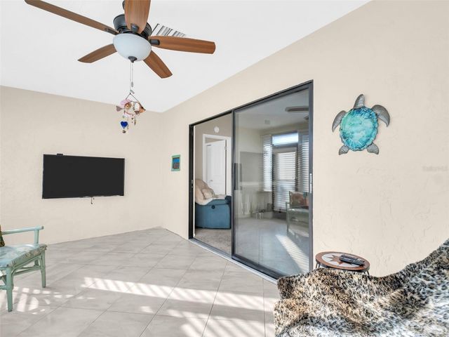 2504 OAK CIRCLE, Tarpon Springs, FL 34689