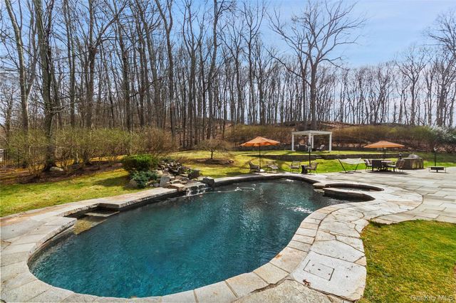 241 N Salem Road, Waccabuc, NY 10597