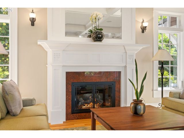 550 Nw ALPINE Ter, Portland, OR 97210