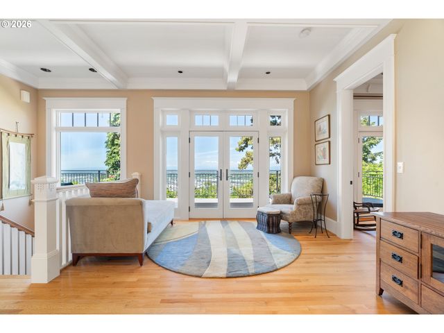 550 Nw ALPINE Ter, Portland, OR 97210
