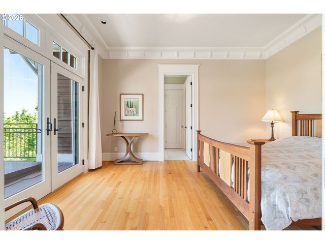550 Nw ALPINE Ter, Portland, OR 97210