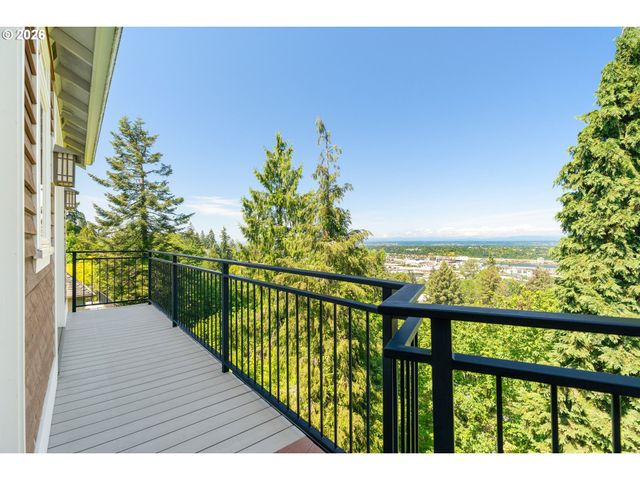 550 Nw ALPINE Ter, Portland, OR 97210