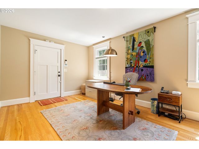 550 Nw ALPINE Ter, Portland, OR 97210