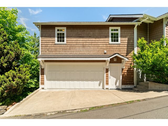 550 Nw ALPINE Ter, Portland, OR 97210