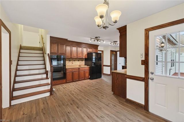 1825 Summerhedge CLS, Virginia Beach, VA 23456