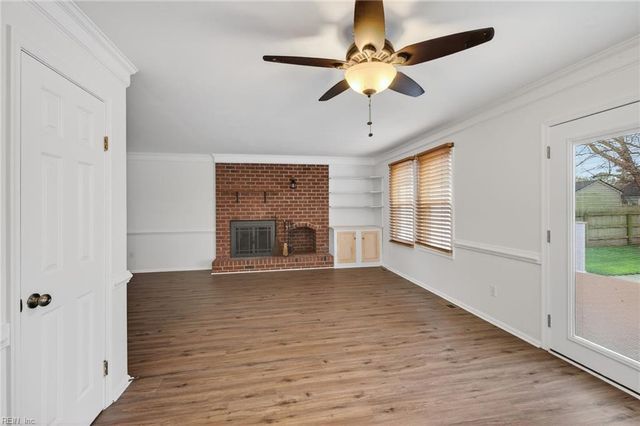 1825 Summerhedge CLS, Virginia Beach, VA 23456