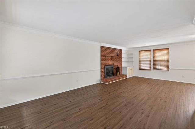 1825 Summerhedge CLS, Virginia Beach, VA 23456