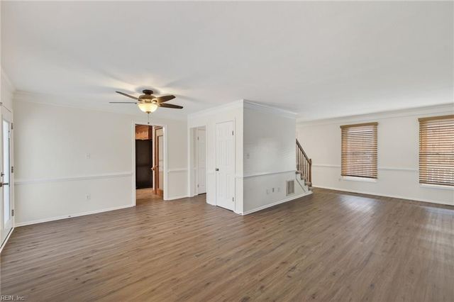 1825 Summerhedge CLS, Virginia Beach, VA 23456